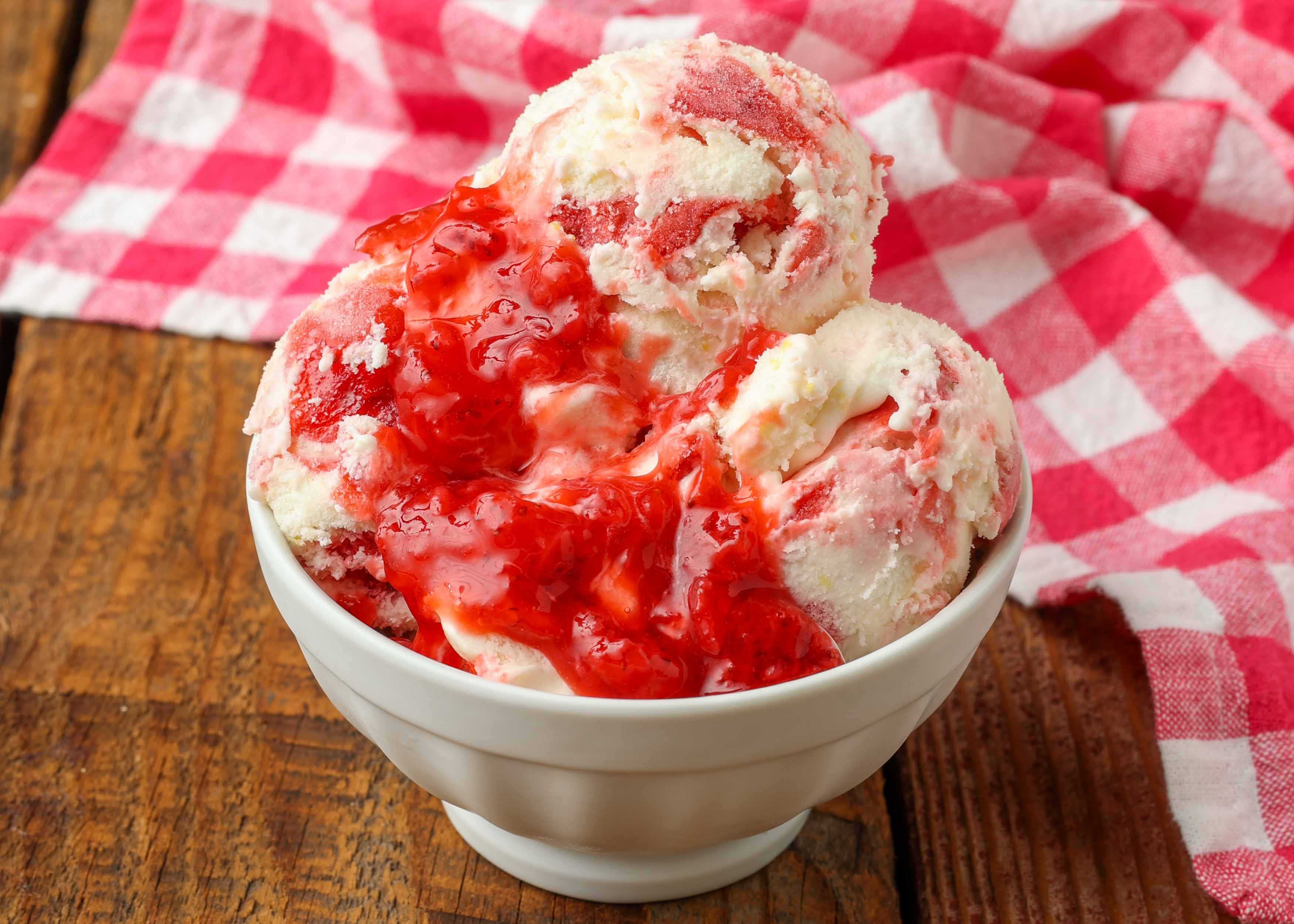 Master Creamy Strawberry Lemonade Ice Cream: Expert Tips & Tricks
